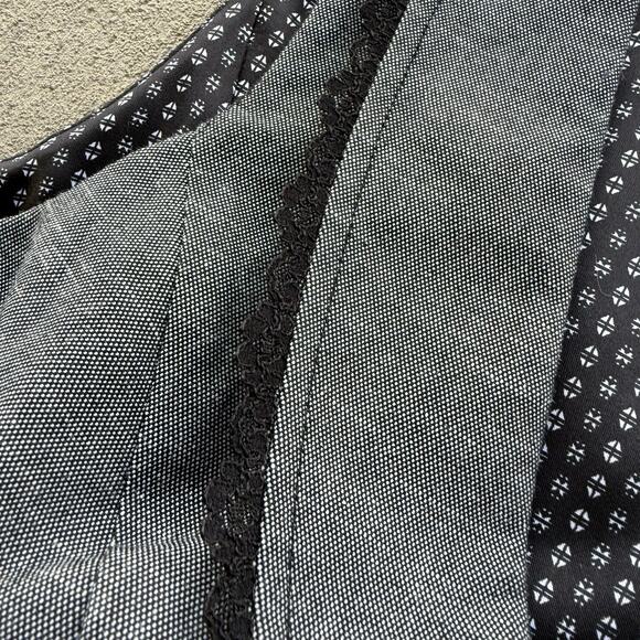 Y2K Maurices Gray Black Lace Trim Steampunk Officewear Tuxedo Dress Vest XL - Picture 3 of 6